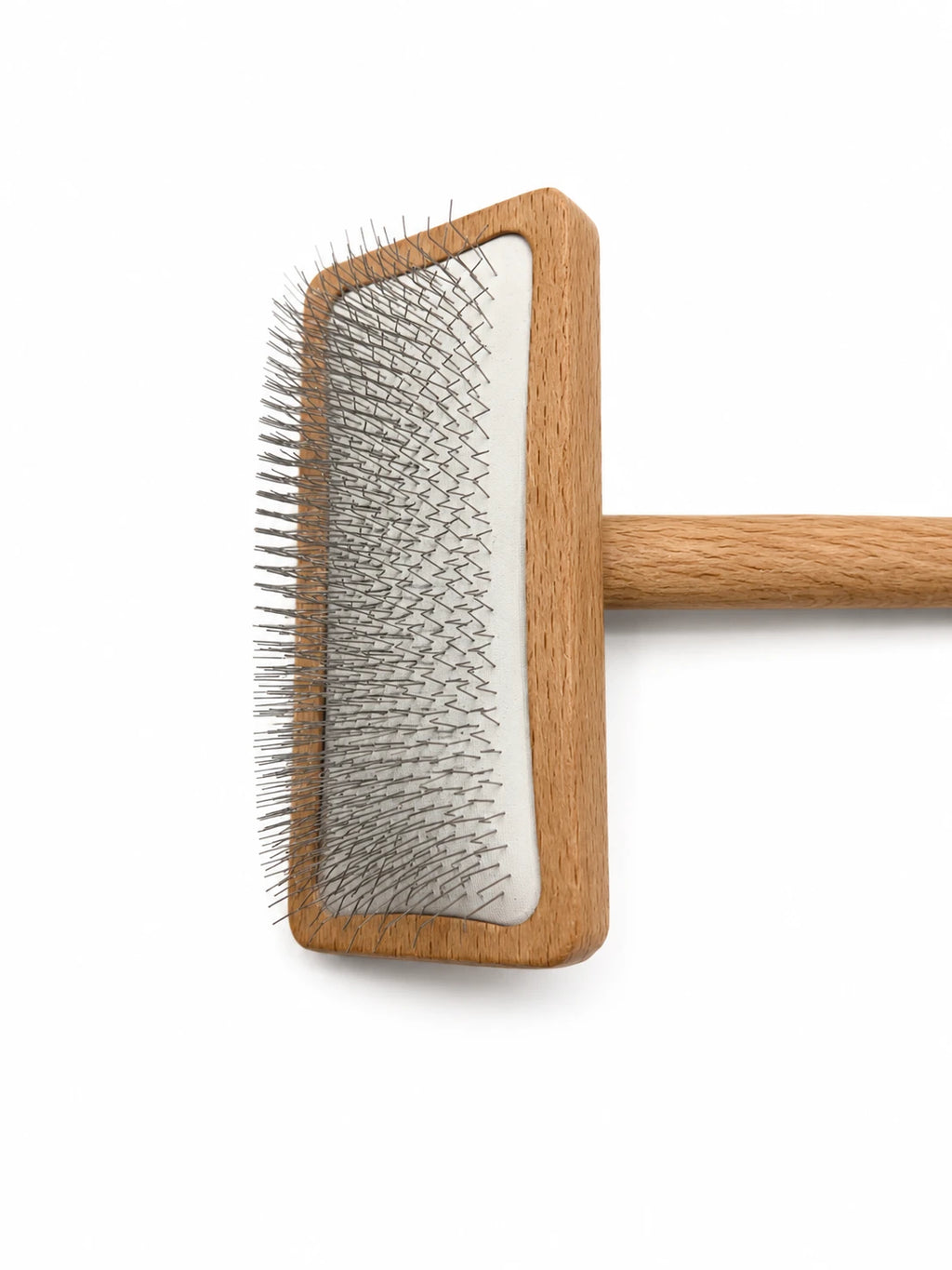 Large Slicker Brush – Metal Pins Close-up
